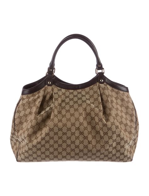 gucci large sukey logo leather tote|Gucci Livermore Outlet.